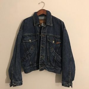 Semi-cropped vintage jean jacket